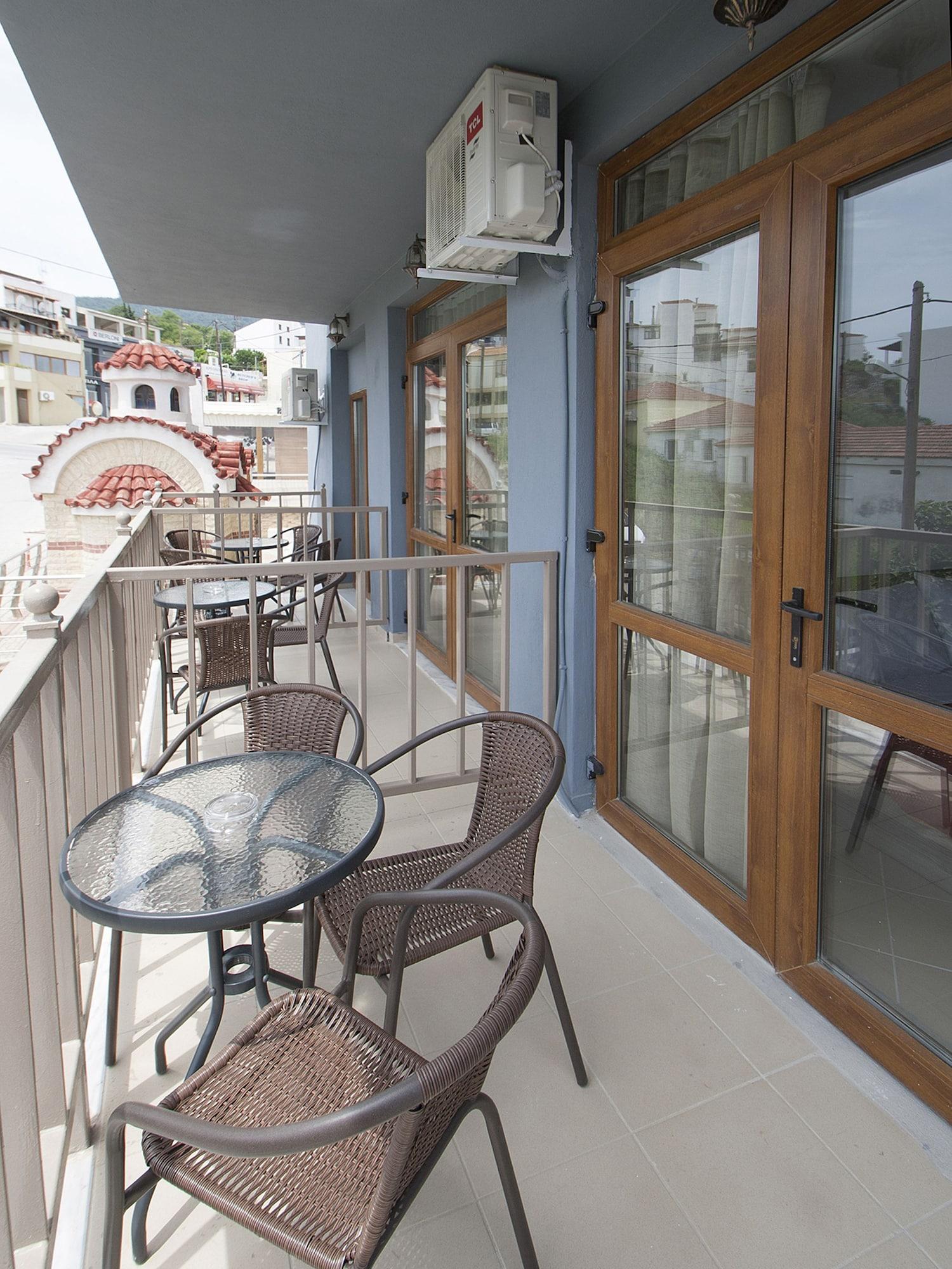 Pineapple Skiathos Екстер'єр фото